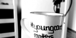 Eine Tasse mit der Aufschrift #youngcarematters